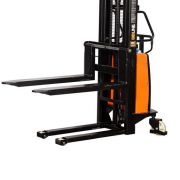 Штабелер SIBLINE 1.5т-2.5м с электроподъемом